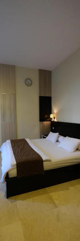 griya desa hotel & pool，位于日惹的酒店