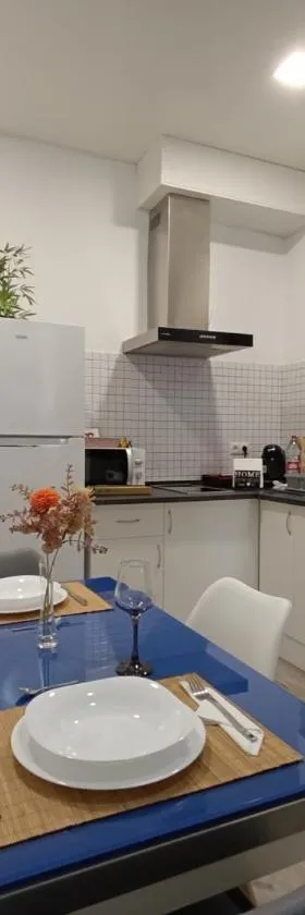 lindo piso completo en Villarreal estrenar，位于比亚雷亚尔的酒店