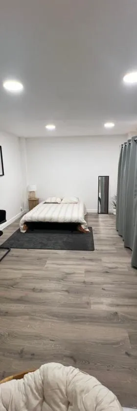 Grand Apt tout équipé et confortable，位于艾特雷的酒店