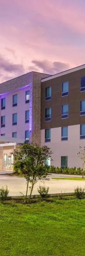 Holiday Inn Express & Suites Macclenny by IHG，位于Macclenny的酒店