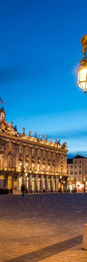 Hotel de l'Academie Place Stanislas, Nancy Centre , Gare et Congrés，位于南希的酒店