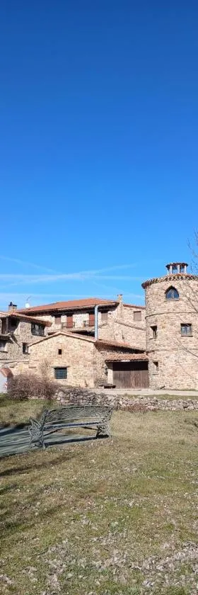 CTR Casona Santa Coloma，位于Matute de la Sierra的酒店