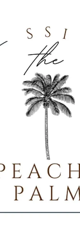 The Peachy Palm Luxurious Island Retreat Near the Beach & Everything!，位于圣西蒙斯岛的酒店