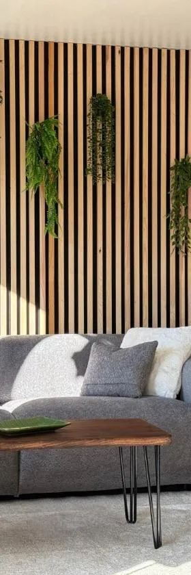 Appartement spacieux avec garage individuel et terrasse，位于希尔蒂盖姆的酒店