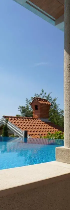 Apartments Villa Krasa，位于洛夫兰的酒店