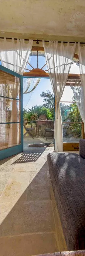 Gozo Holiday Home -Tranquil and Serene，位于加斯利的酒店