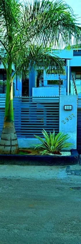 holiday villa，位于哈拉雷的酒店