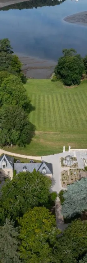 Domaine de Locguénolé & Spa - Relais & Chateaux，位于科尔维纳克的酒店