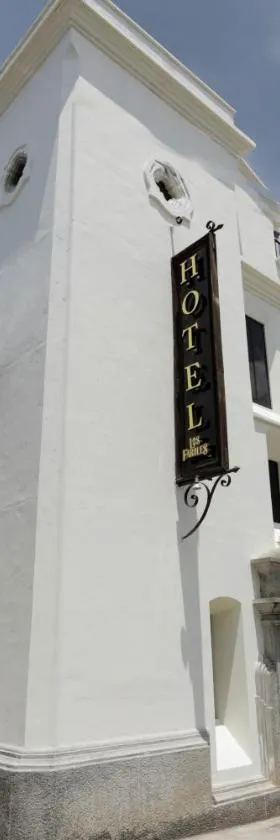 Los Faroles，位于科万的酒店