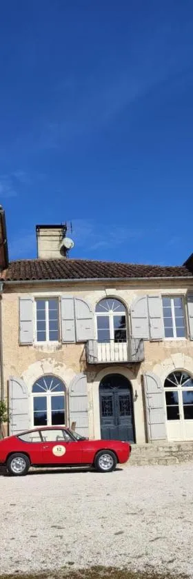 Manoir d Armagnac，位于Courrensan的酒店