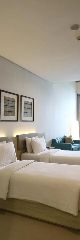 Skysuites Residence，位于Kedungbaruk的酒店