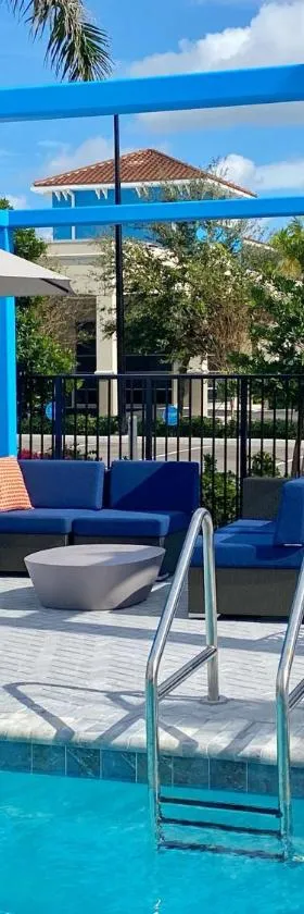 Tru By Hilton Miramar，位于米拉玛的酒店