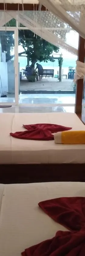 Sea Crest Beach Villa，位于安伯朗戈德的酒店