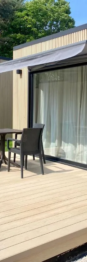 Resort Hel domki letniskowe，位于赫尔的酒店