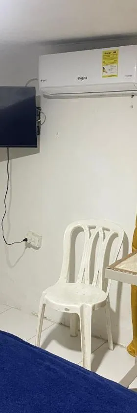 Habitación independiente cerca al mar.，位于Puerto Salgar的酒店