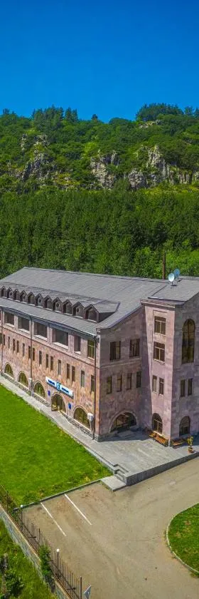 Armenia Hotel，位于杰尔穆克的酒店