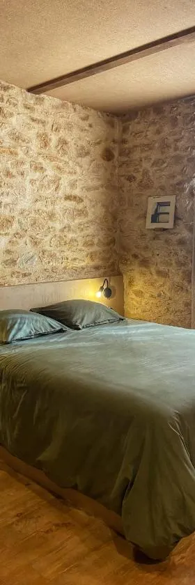 Maison as Cambous，位于Sauveterre-la-Lémance的酒店