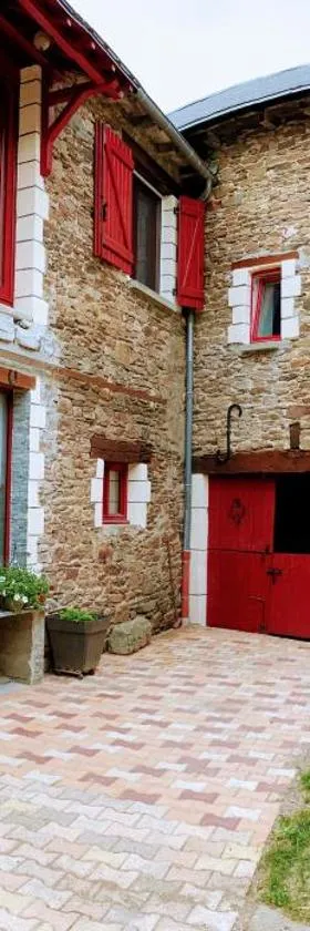 L'Escapade de JOS , chambres et table d'hôte，位于蓬德萨拉尔的酒店