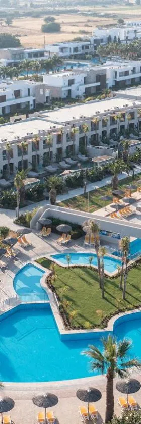 Akti Coast Club，位于马尔马里的酒店