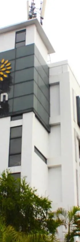 斯杜阿佐阳光酒店，位于诗都阿佐的酒店