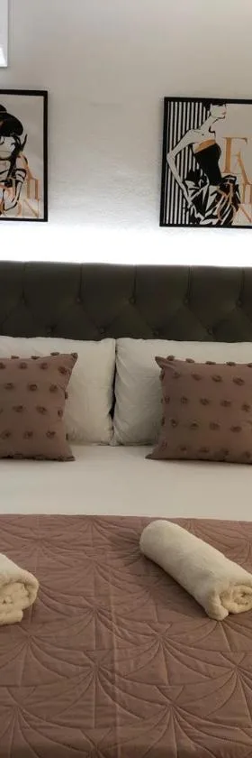 Apartman NINA，位于多博伊的酒店