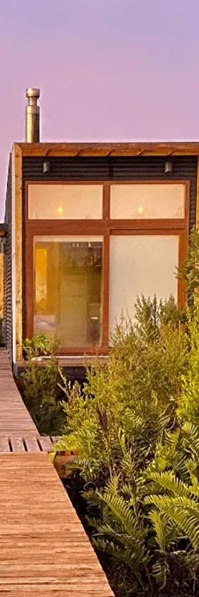 Tinyhouse Pichi I - vida lenta en Patagonia Costa，位于Calbuco的酒店