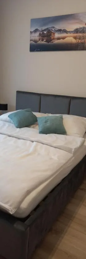 Apartament ósemka，位于翁格罗维茨的酒店
