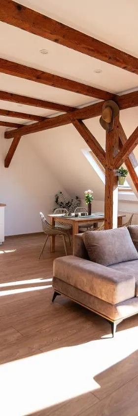 Apartament Pod Bukowym Lasem，位于科瓦雷的酒店