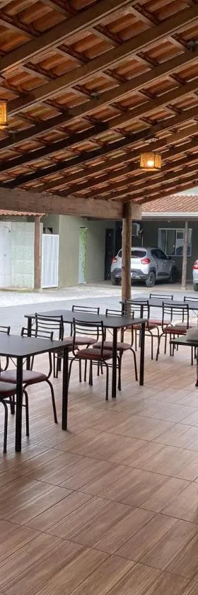 Pousada Pontal do Sul，位于巴拉那州蓬塔尔的酒店