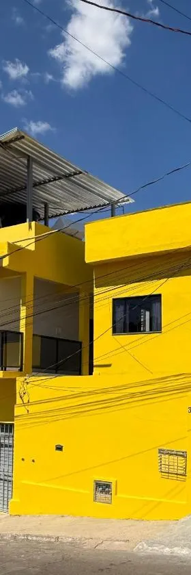 Hostel Amarelinho，位于布鲁马迪纽的酒店