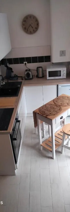Appartement centre lannion，位于拉尼翁的酒店