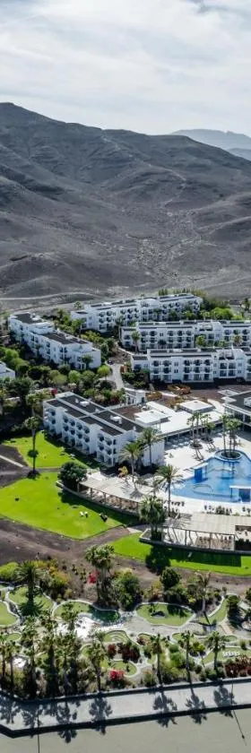 Playitas Aparthotel - Sports Resort，位于普雷塔斯的酒店