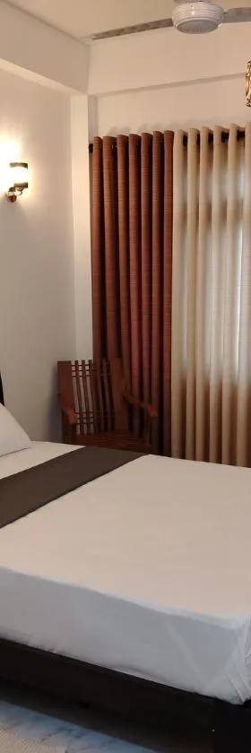 Diora Hotel，位于拉特纳普勒的酒店
