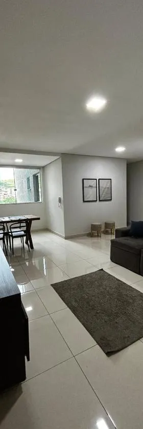 Apartamento 102，位于若昂蒙莱瓦迪的酒店