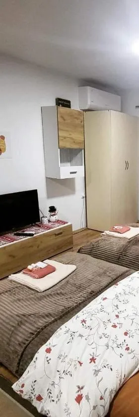 Apartman Centar Strpce，位于Štrpce的酒店