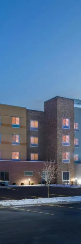 Fairfield by Marriott Inn & Suites Detroit Taylor，位于泰勒的酒店