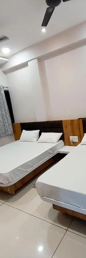 Hotel Mahadev Kripa，位于Godarpura的酒店