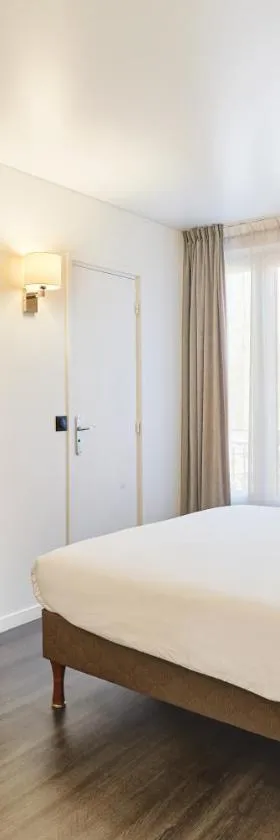 Hotel Gabriel Issy Paris，位于伊西莱穆利诺的酒店