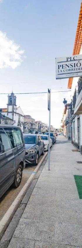 Pension La Corredera，位于图伊的酒店