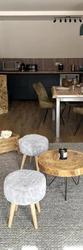 Gite la Tanière，位于Andelot-en-Montagne的酒店