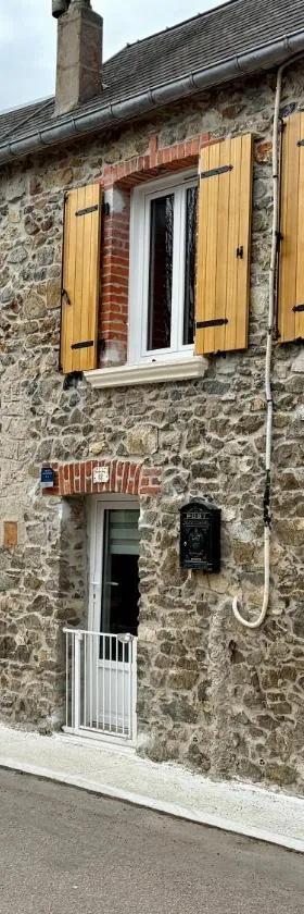 Petite maison Normande Calme Meublé Tourisme 2 étoiles，位于阿贡库坦维尔的酒店