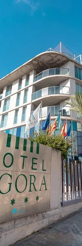 阿哥拉Spa度假酒店，位于佩尼斯科拉的酒店