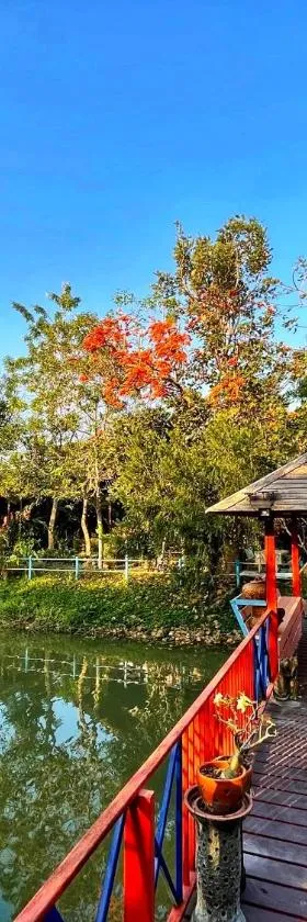 潘皮姆度假旅馆，位于Noen Hom的酒店