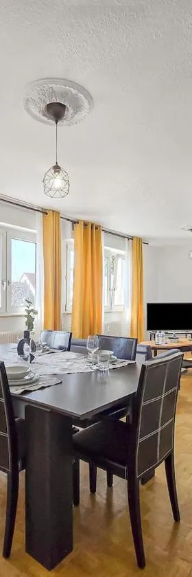 Bischheim - Idéal séjour professionnel ou familial - Proche bus direct au centre ville de Strasbourg，位于Bischheim的酒店