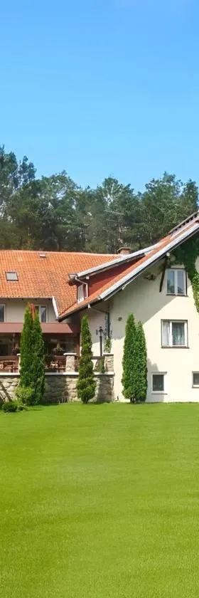 Kosewo 78 Family Hotel & Spa，位于Kosewo的酒店