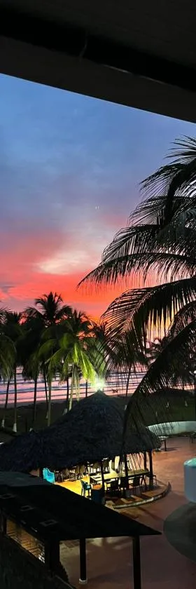 Apartamento con vista al mar，位于Tucacas的酒店