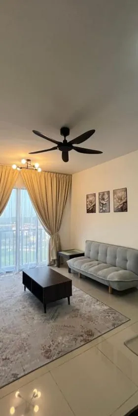 FA Homestay KLIA 2，位于汝来的酒店
