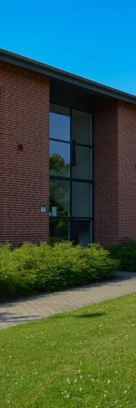 Sport & Academy，位于Farsø的酒店