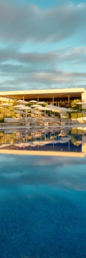 Pharos Hvar Bayhill Hotel，位于赫瓦尔的酒店