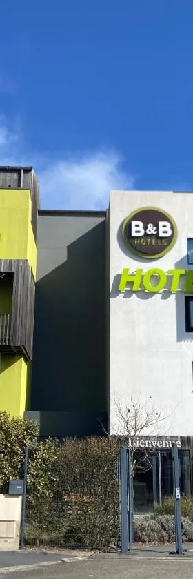 B&B HOTEL Bordeaux Est 3 étoiles，位于苔丝的酒店